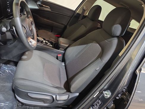 Used 2024 Kia Sportage LX AWD/4WD image 13