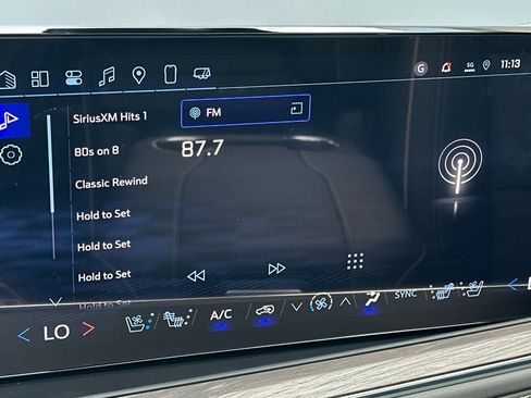 New 2025 Chevrolet Suburban Premier image 20