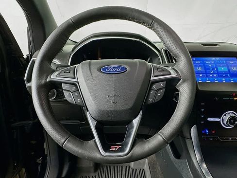 Used 2020 Ford Edge ST w/ Equipment Group 401A image 16
