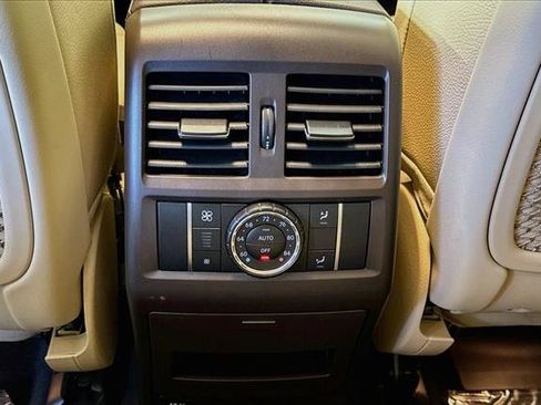 Used 2019 Mercedes-Benz GLS 550 4MATIC image 24