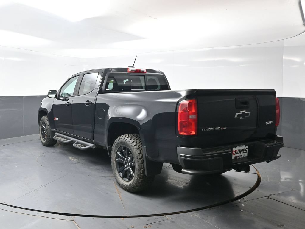 Used 2020 Chevrolet Colorado Z71 w/ Z71 Midnight Edition AWD/4WD image 12