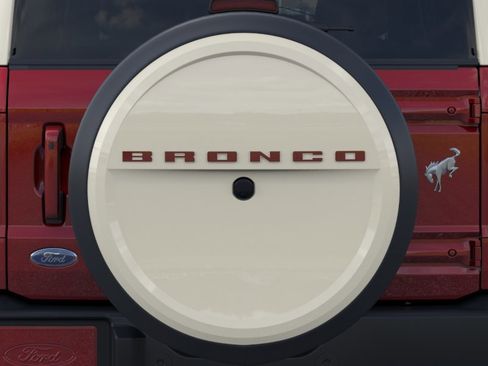 New 2026 Ford Bronco Outer Banks AWD/4WD image 25