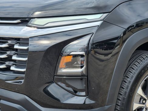 Certified 2026 Chevrolet Equinox LT AWD/4WD image 8