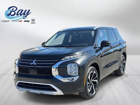 Used 2022 Mitsubishi Outlander SEL image 1