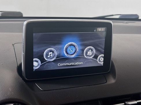 Used 2017 Toyota Yaris iA FWD image 13