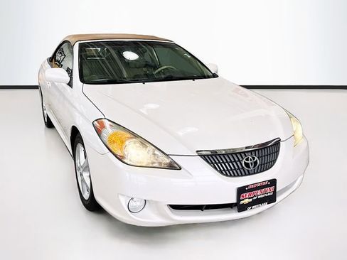 Used 2006 Toyota Solara SLE image 3