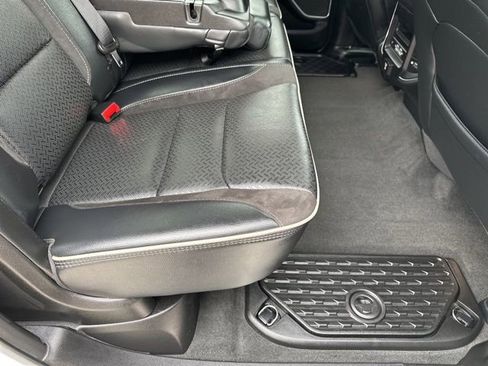 Used 2022 RAM 1500 Laramie image 16