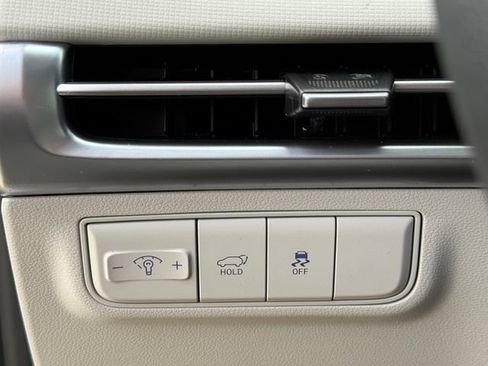 Used 2025 Hyundai Tucson SEL image 23