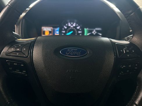 Used 2017 Ford Explorer XLT w/ Equipment Group 201A image 26