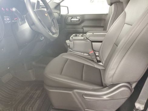 New 2026 Chevrolet Silverado 1500 W/T image 11