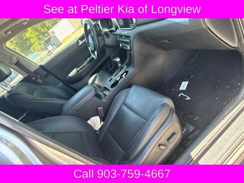 Used 2022 Kia Sportage EX w/ EX Technology Package FWD image 10