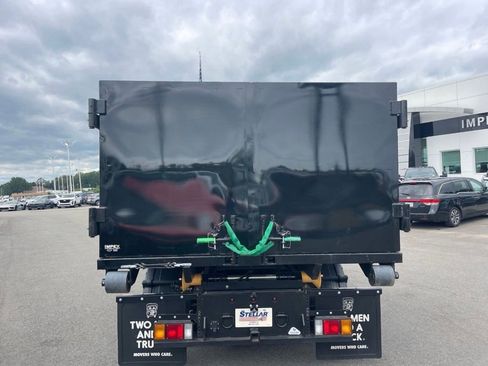 Used 2024 Chevrolet Low Cab Forward image 6