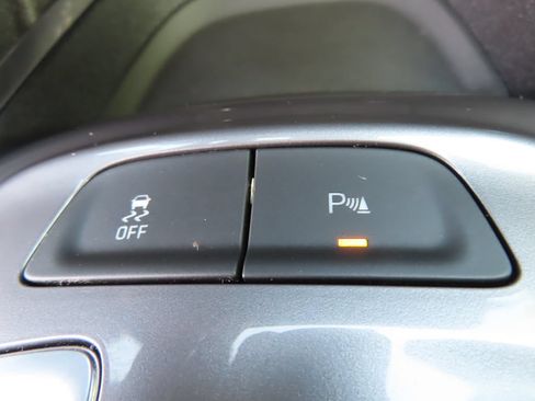 Used 2024 Chevrolet Malibu LT FWD image 10