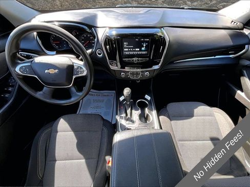 Used 2019 Chevrolet Traverse LS FWD image 13