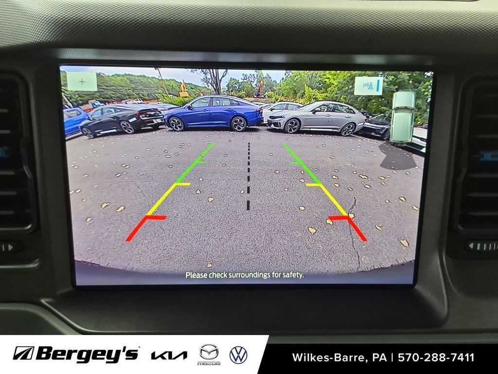 Used 2024 Ford Bronco Black Diamond AWD/4WD image 18
