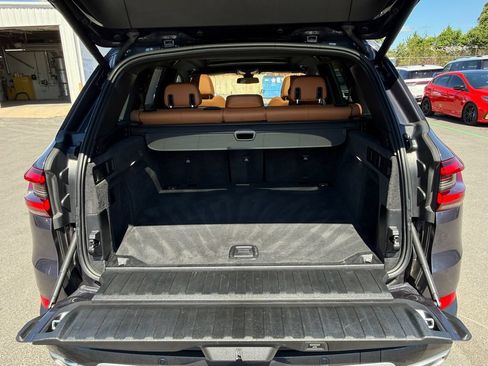 Used 2021 BMW X5 xDrive40i w/ Convenience Package AWD/4WD image 28