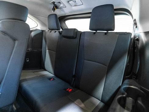 Certified 2025 Toyota Highlander LE AWD/4WD image 34
