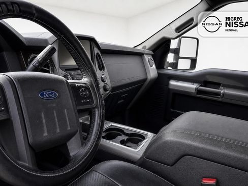 Used 2015 Ford F250 Lariat w/ Chrome Package AWD/4WD image 8
