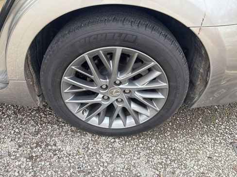 Used 2018 Lexus ES 350 w/ Navigation System Package image 9