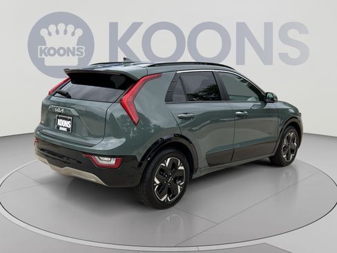 Used 2023 Kia Niro Wave w/ Wave Preserve Package FWD image 7