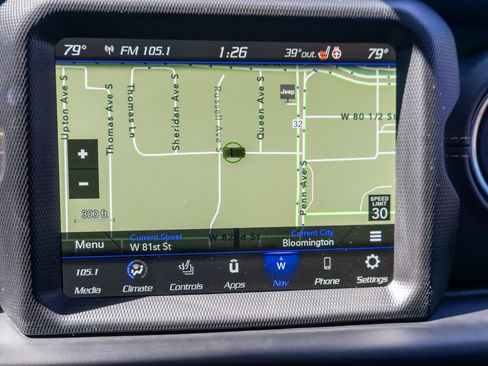 Used 2022 Jeep Wrangler Unlimited Sahara image 18