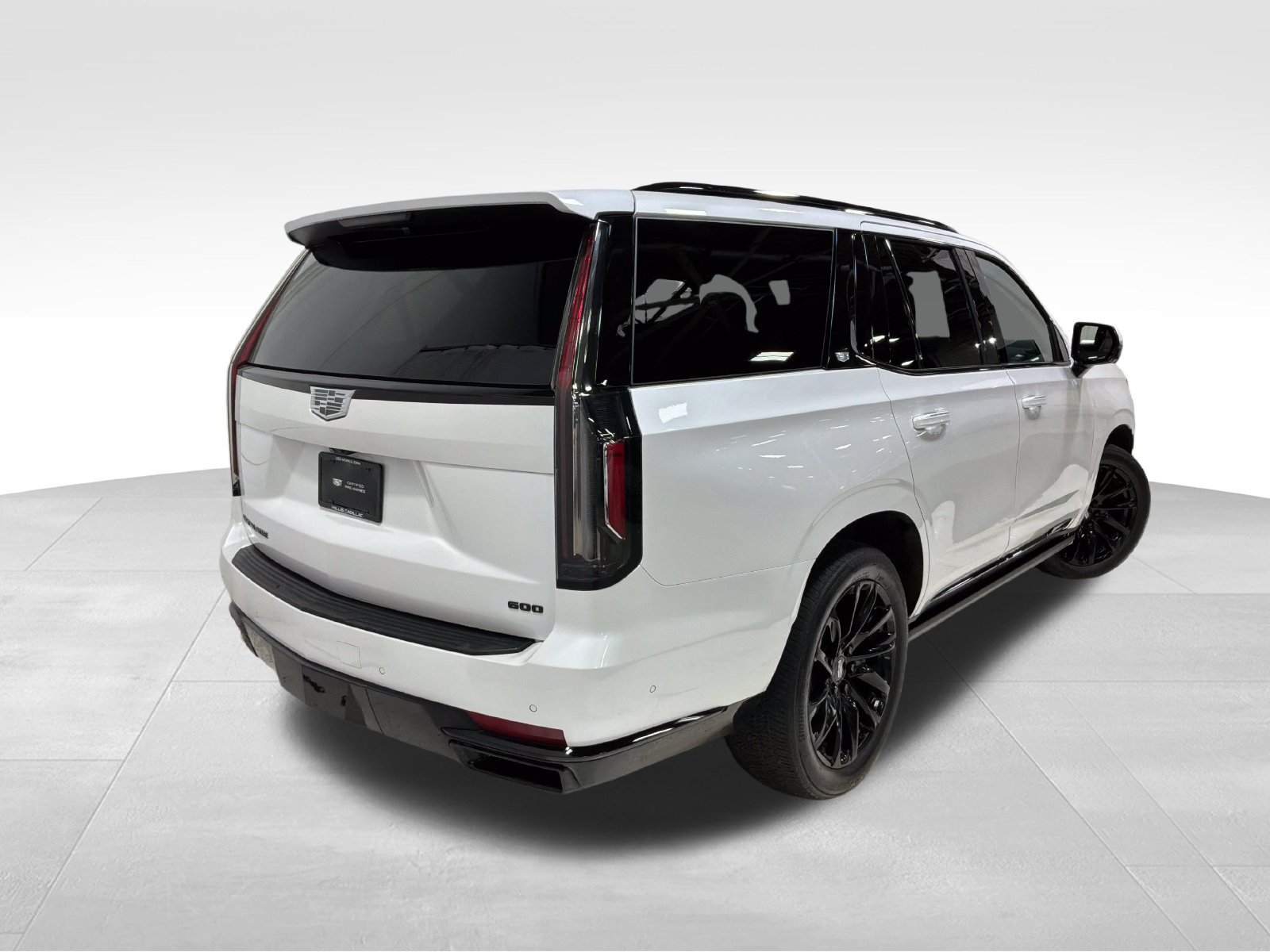 Used 2023 Cadillac Escalade Sport w/ LPO, ONYX Package AWD/4WD image 5