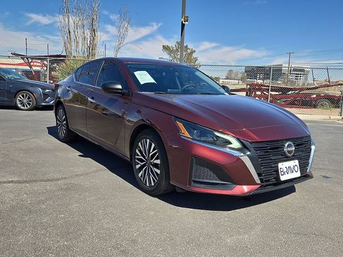 Used 2025 Nissan Altima 2.5 SV image 6