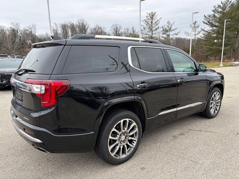 Used 2021 GMC Acadia Denali w/ Denali Ultimate Package image 3