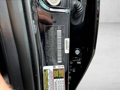 Used 2025 Toyota Camry SE FWD image 21