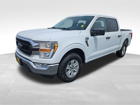 Used 2022 Ford F150 XLT w/ Trailer Tow Package AWD/4WD image 3