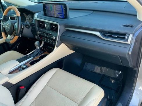 Used 2021 Lexus RX 350 350 w/ Premium Package image 16