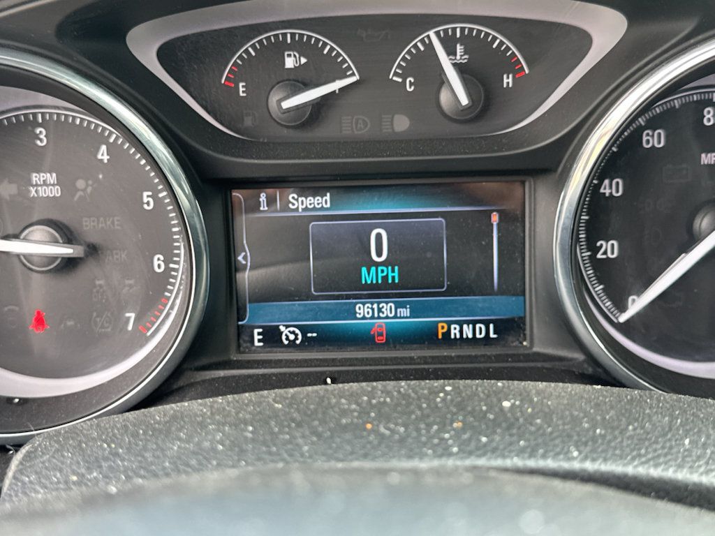 Used 2020 Buick Envision Essence AWD/4WD image 8