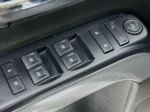 Used 2014 Chevrolet Silverado 1500 LT w/ All Star Edition AWD/4WD image 18