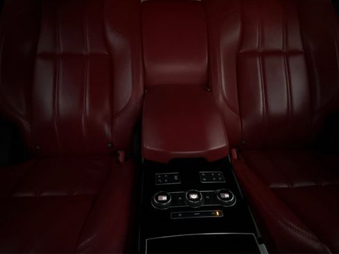 Used 2017 Land Rover Range Rover Autobiography image 15