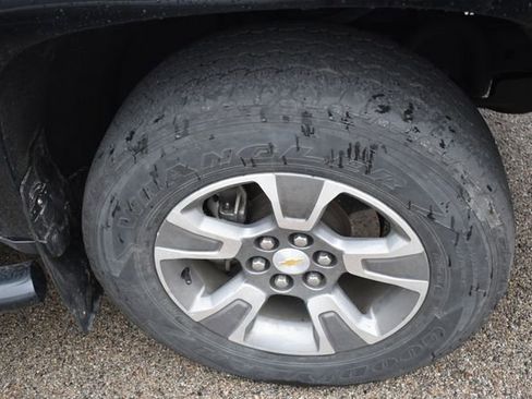 Used 2016 Chevrolet Colorado Z71 image 11