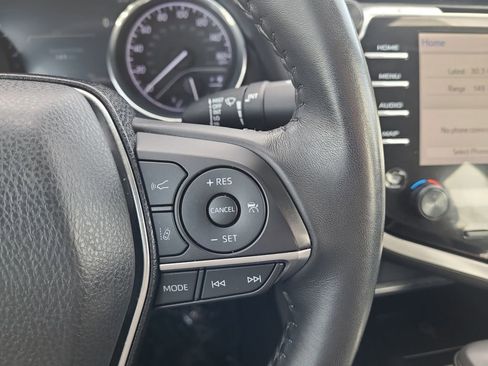 Used 2019 Toyota Camry XLE w/ Carpet Mat Package FWD image 25