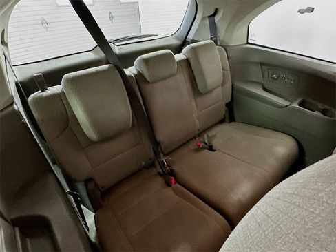 Used 2016 Honda Odyssey SE image 26