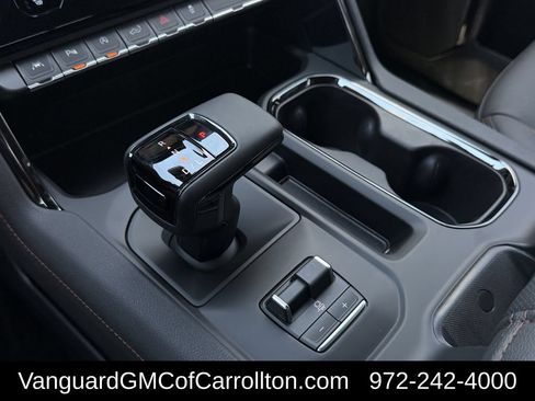 New 2026 GMC Sierra 1500 AT4 w/ AT4 Premium Package AWD/4WD image 15