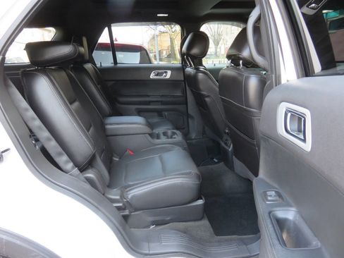 Used 2015 Ford Explorer Sport w/ Equipment Group 401A image 22