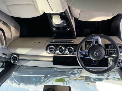 Used 2022 Mercedes-Benz CLA 250 image 12