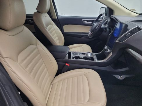Used 2023 Ford Edge SEL image 21