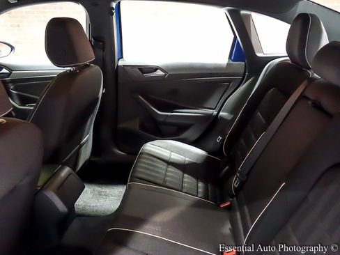 Used 2024 Volkswagen Jetta Sport image 16