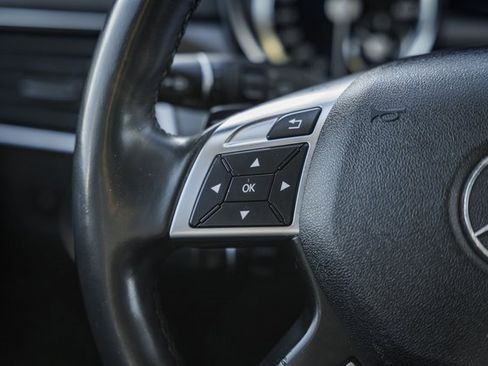 Used 2015 Mercedes-Benz ML 350 4MATIC image 29