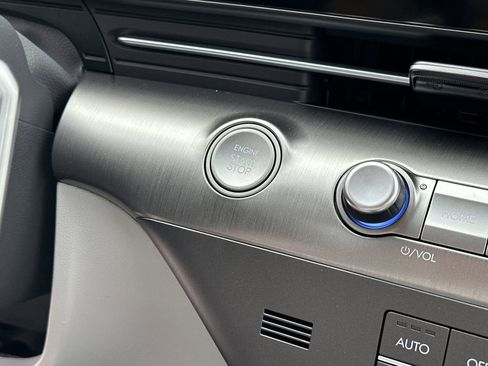 New 2026 Hyundai Kona SEL Premium image 26