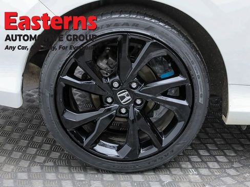 Used 2019 Honda Civic Sport image 27
