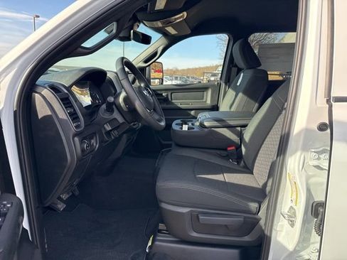 New 2026 RAM 2500 Tradesman AWD/4WD image 25