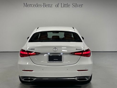 Used 2025 Mercedes-Benz C 300 4MATIC Sedan image 4