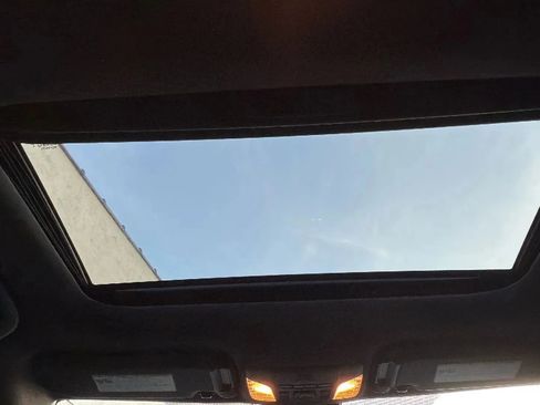 Used 2021 Toyota Corolla XSE image 26