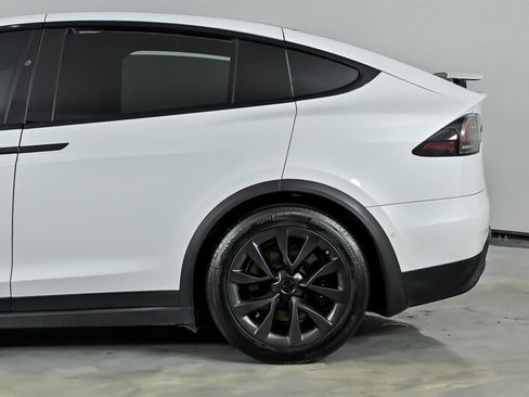 Used 2022 Tesla Model X Plaid AWD/4WD image 9