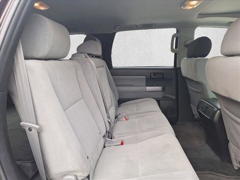 Certified 2017 Toyota Sequoia SR5 image 14